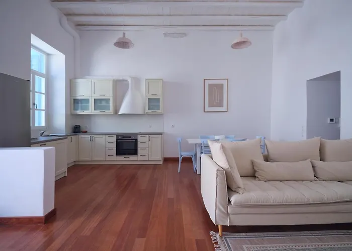 Retreat - The Loft *